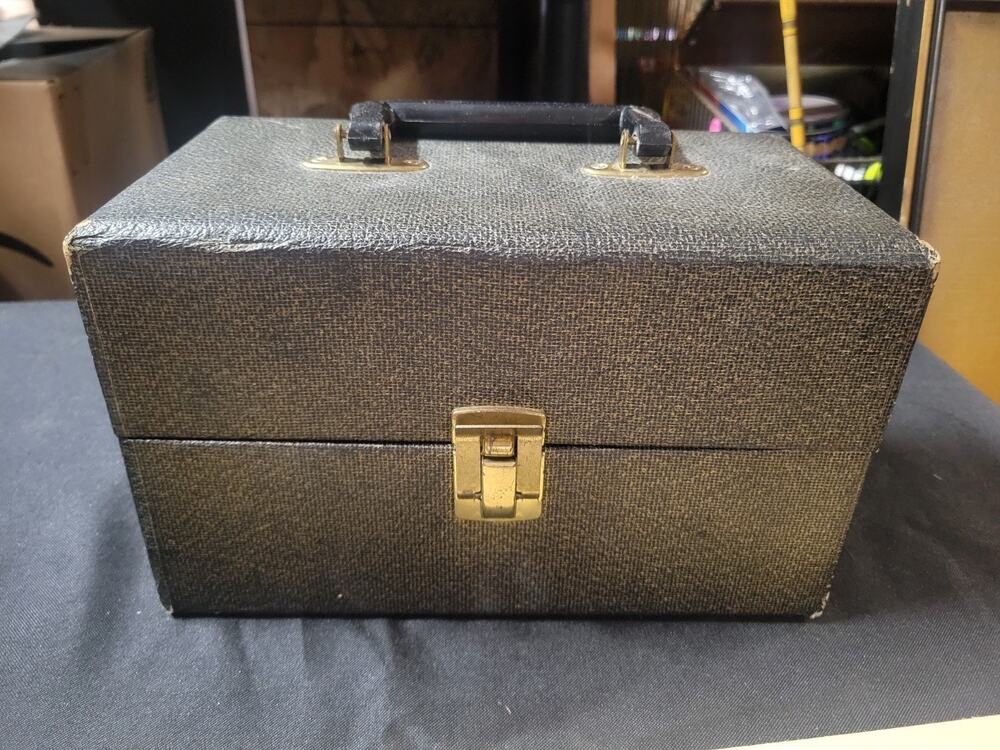 Vtg Ampak Deluxe Cassette Carrying Case Music Tapes With Full Various Cassette